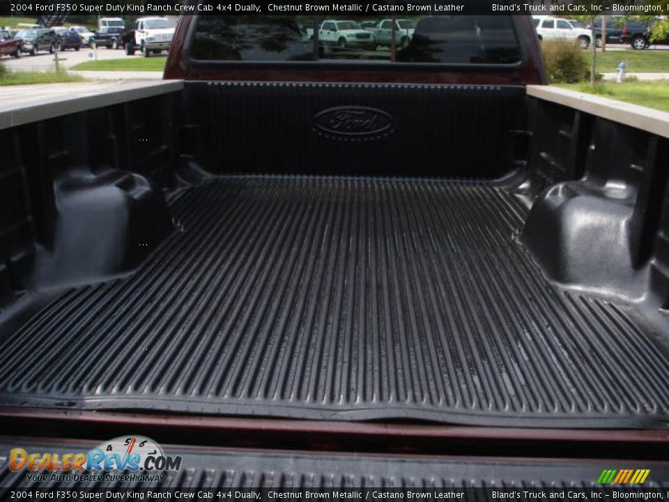2004 Ford F350 Super Duty King Ranch Crew Cab 4x4 Dually Chestnut Brown Metallic / Castano Brown Leather Photo #12
