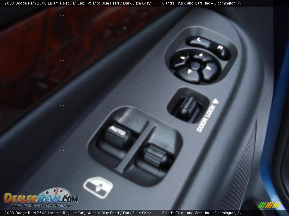 2003 Dodge Ram 2500 Laramie Regular Cab Atlantic Blue Pearl / Dark Slate Gray Photo #17
