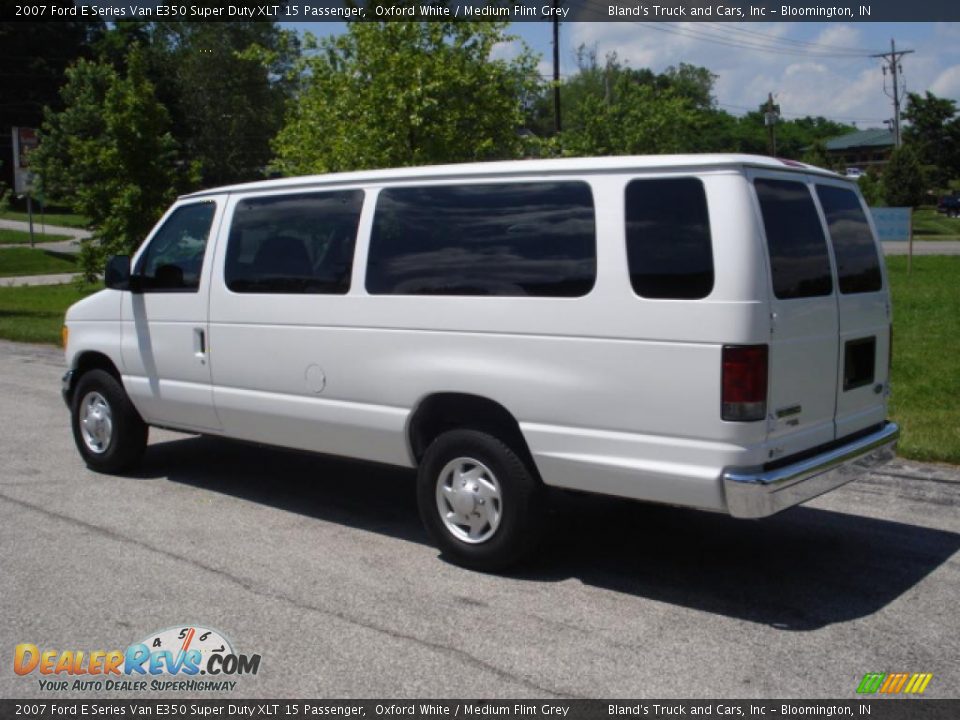 2007 Ford E Series Van E350 Super Duty XLT 15 Passenger Oxford White / Medium Flint Grey Photo #6