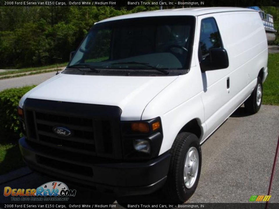 2008 Ford E Series Van E150 Cargo Oxford White / Medium Flint Photo #2