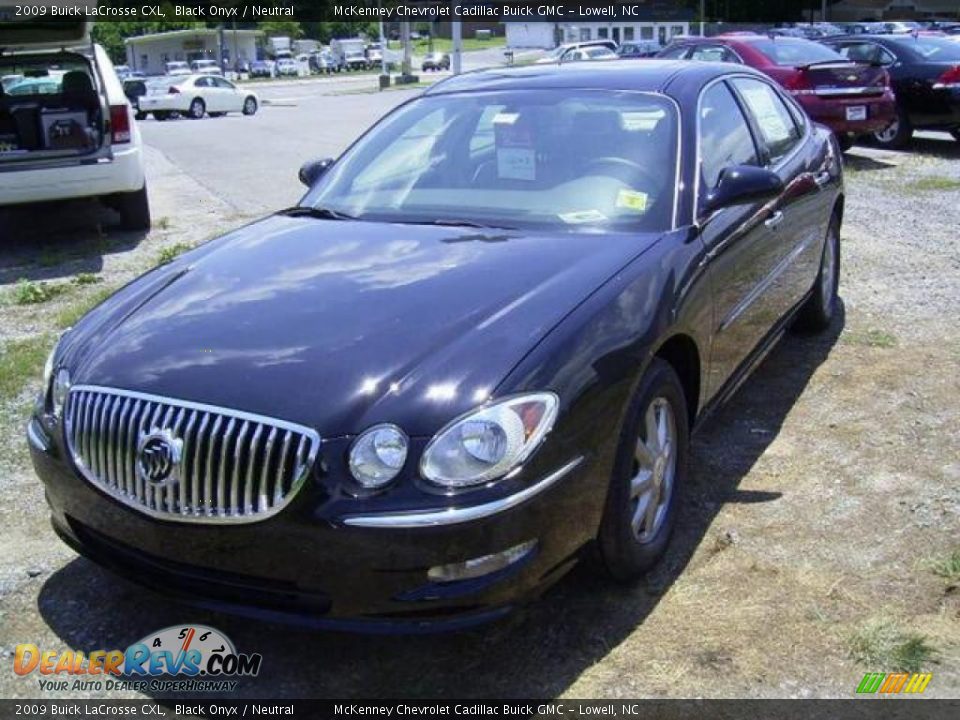 2009 Buick LaCrosse CXL Black Onyx / Neutral Photo #1