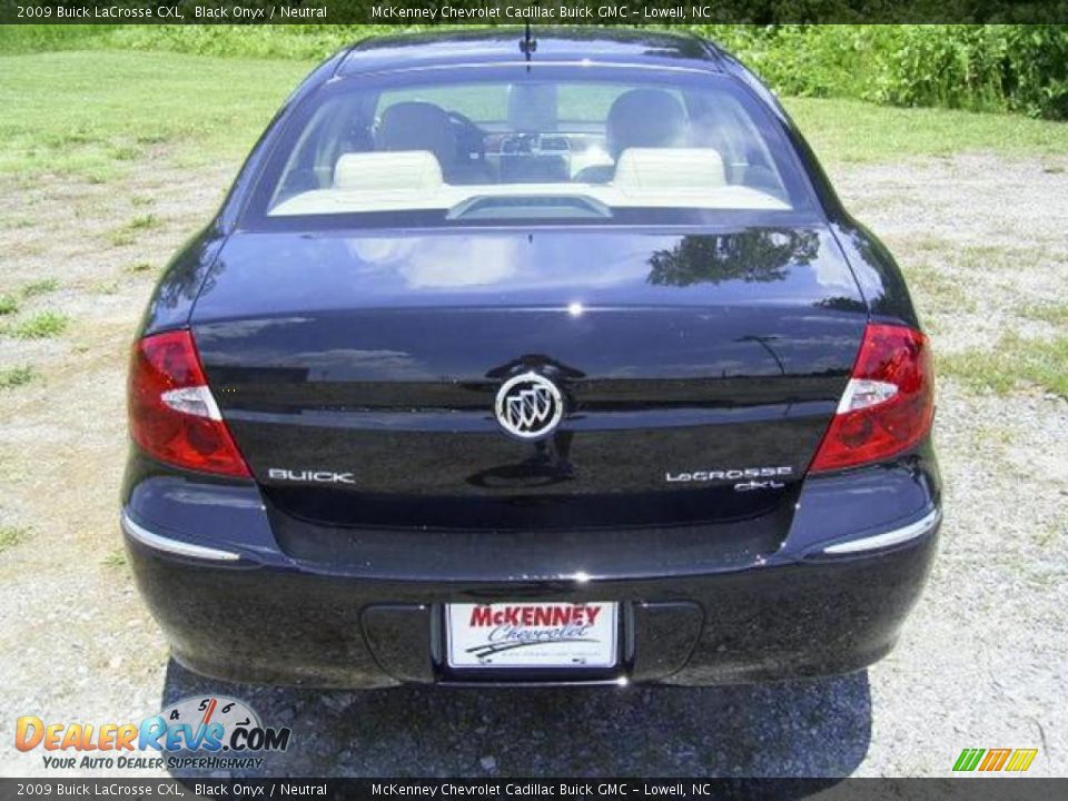 2009 Buick LaCrosse CXL Black Onyx / Neutral Photo #6
