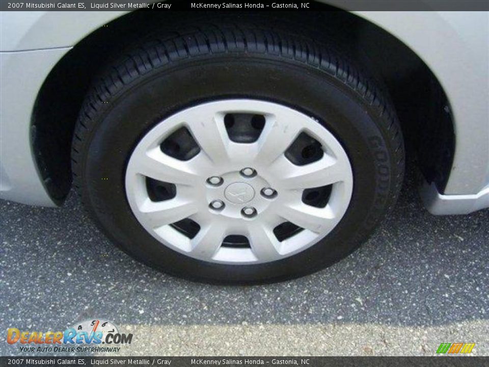 2007 Mitsubishi Galant ES Liquid Silver Metallic / Gray Photo #2