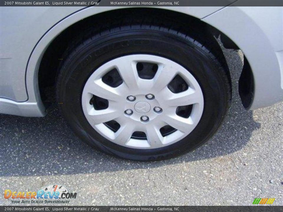 2007 Mitsubishi Galant ES Liquid Silver Metallic / Gray Photo #4