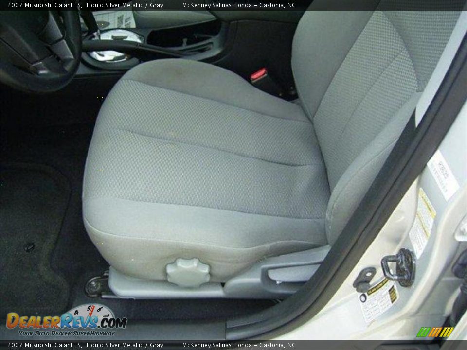2007 Mitsubishi Galant ES Liquid Silver Metallic / Gray Photo #17
