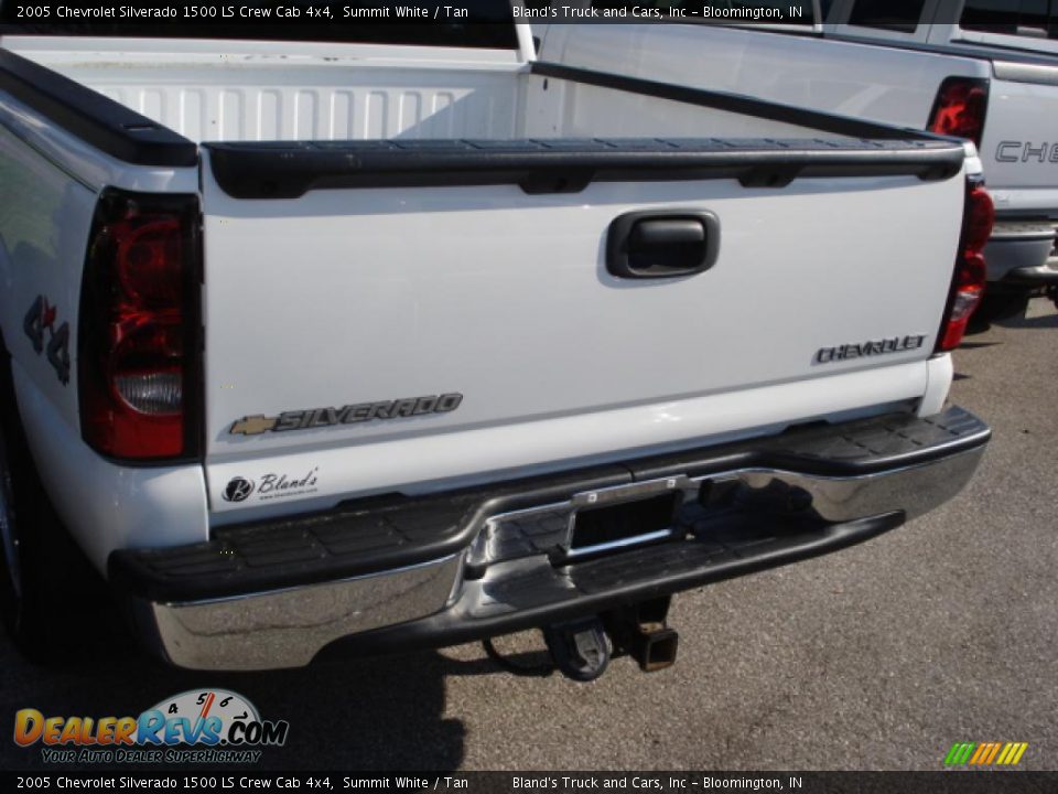 2005 Chevrolet Silverado 1500 LS Crew Cab 4x4 Summit White / Tan Photo #4