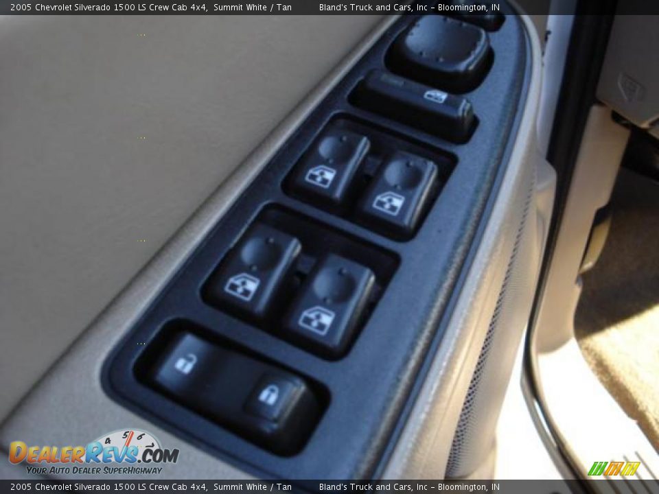 2005 Chevrolet Silverado 1500 LS Crew Cab 4x4 Summit White / Tan Photo #12