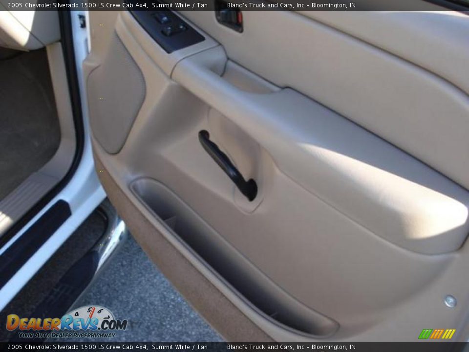 2005 Chevrolet Silverado 1500 LS Crew Cab 4x4 Summit White / Tan Photo #20