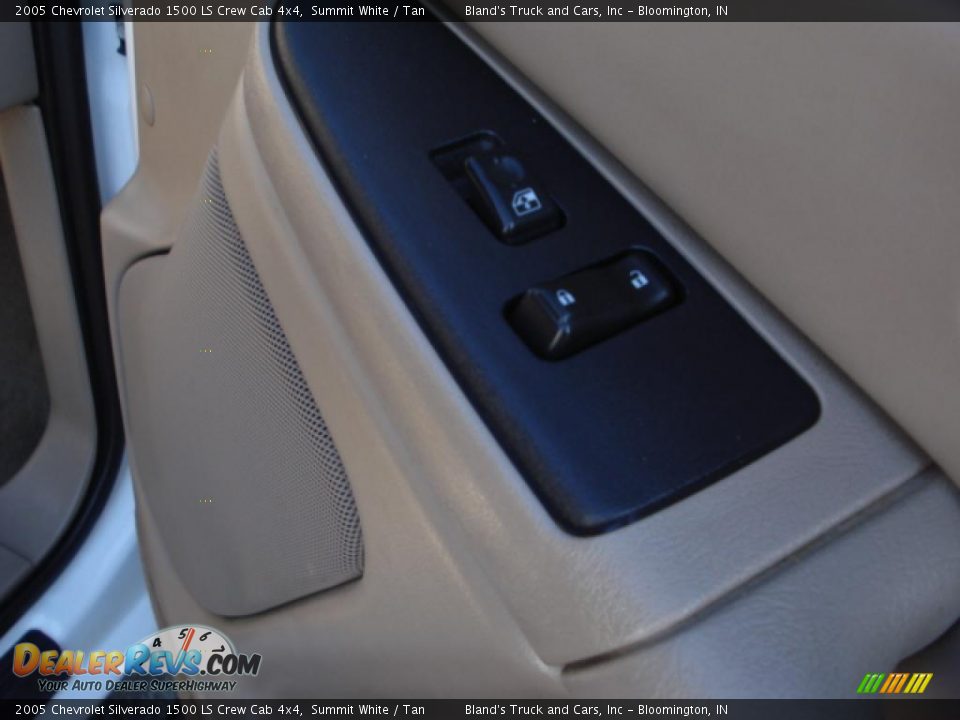 2005 Chevrolet Silverado 1500 LS Crew Cab 4x4 Summit White / Tan Photo #21