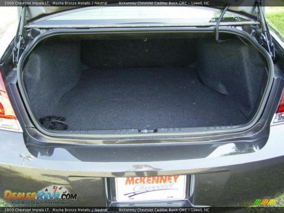 2009 Chevrolet Impala LT Mocha Bronze Metallic / Neutral Photo #13