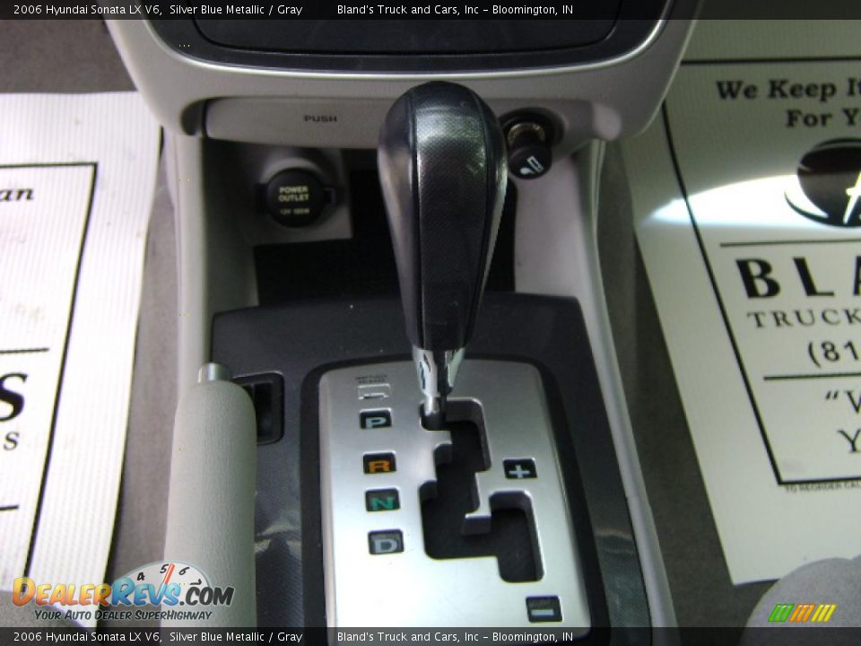 2006 Hyundai Sonata LX V6 Silver Blue Metallic / Gray Photo #22