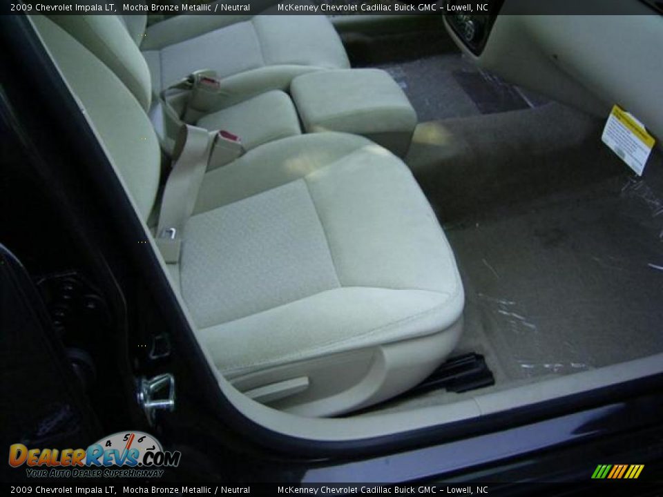 2009 Chevrolet Impala LT Mocha Bronze Metallic / Neutral Photo #19