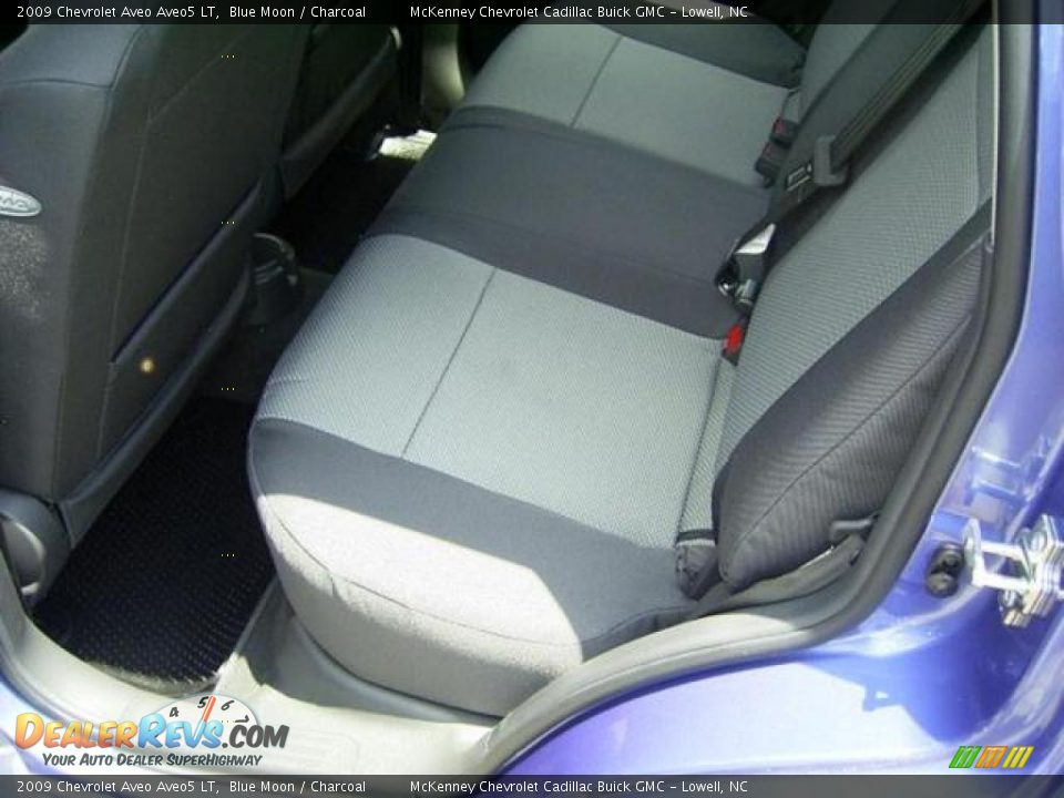 2009 Chevrolet Aveo Aveo5 LT Blue Moon / Charcoal Photo #15