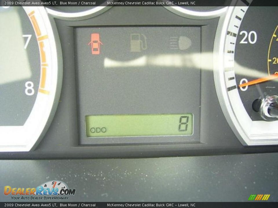 2009 Chevrolet Aveo Aveo5 LT Blue Moon / Charcoal Photo #24