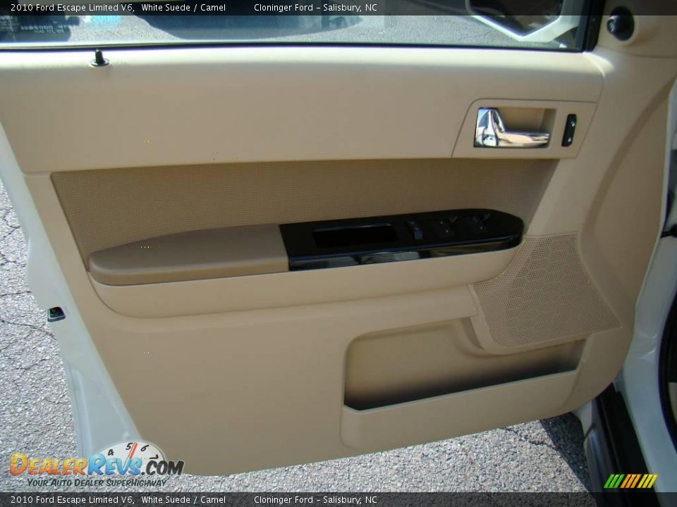 2010 Ford Escape Limited V6 White Suede / Camel Photo #16