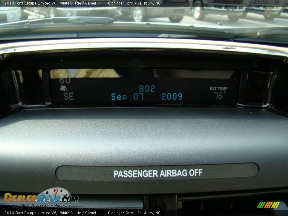2010 Ford Escape Limited V6 White Suede / Camel Photo #22