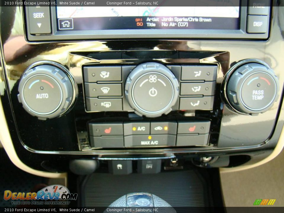 2010 Ford Escape Limited V6 White Suede / Camel Photo #24