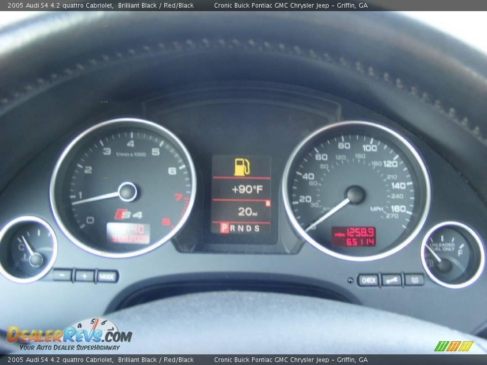 2005 Audi S4 4.2 quattro Cabriolet Brilliant Black / Red/Black Photo #17