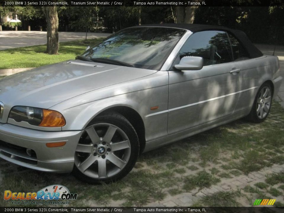 2000 BMW 3 Series 323i Convertible Titanium Silver Metallic / Grey Photo #3