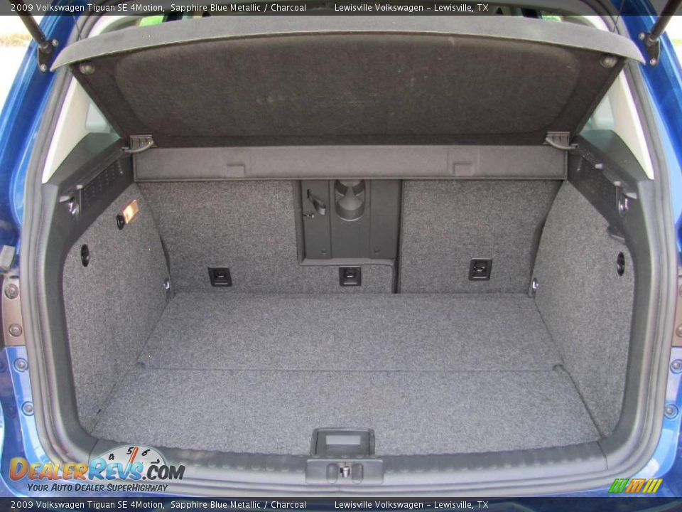 2009 Volkswagen Tiguan SE 4Motion Sapphire Blue Metallic / Charcoal Photo #18