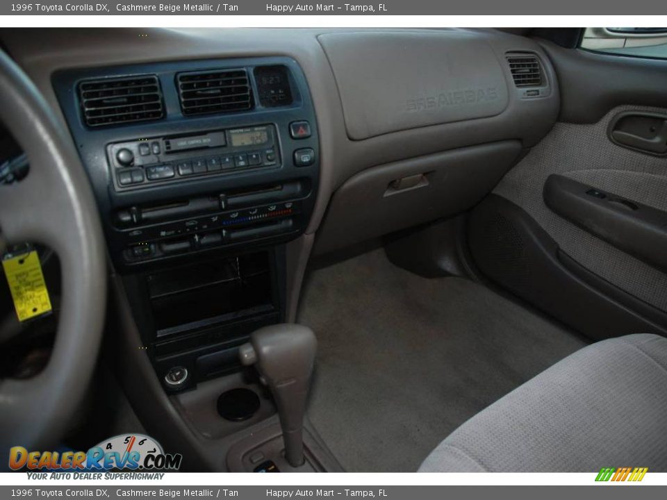 1996 Toyota Corolla DX Cashmere Beige Metallic / Tan Photo #10
