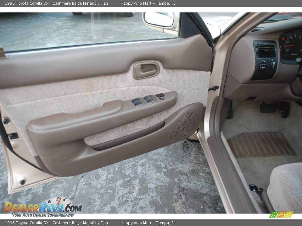 1996 Toyota Corolla DX Cashmere Beige Metallic / Tan Photo #12