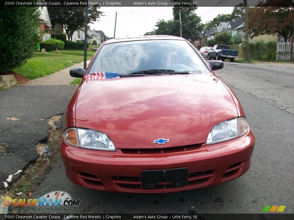 2000 Chevrolet Cavalier Coupe Cayenne Red Metallic / Graphite Photo #6
