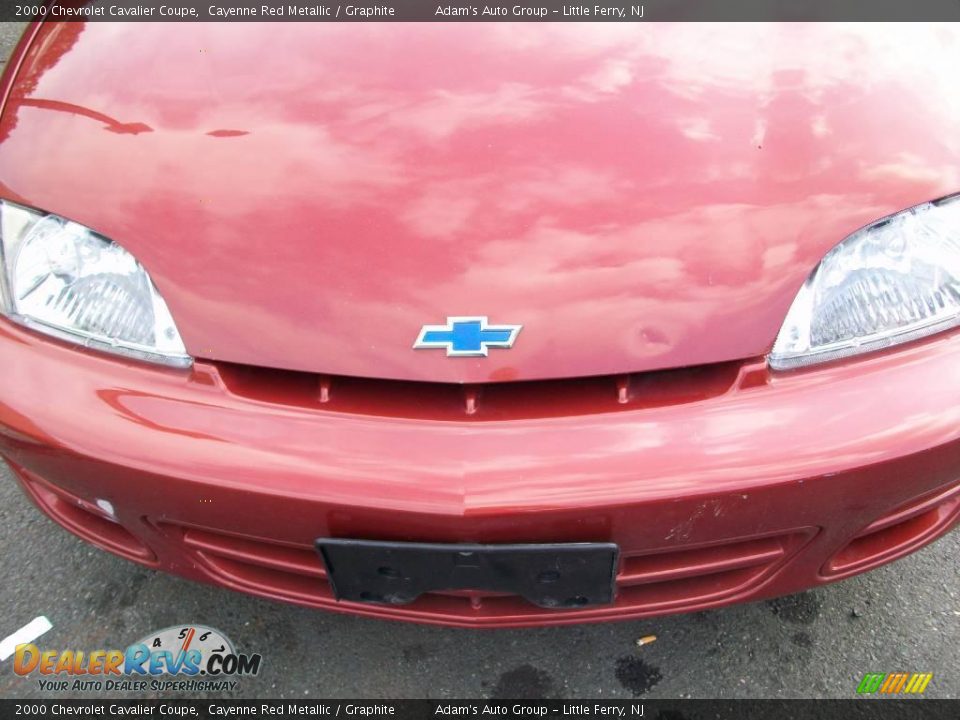2000 Chevrolet Cavalier Coupe Cayenne Red Metallic / Graphite Photo #23