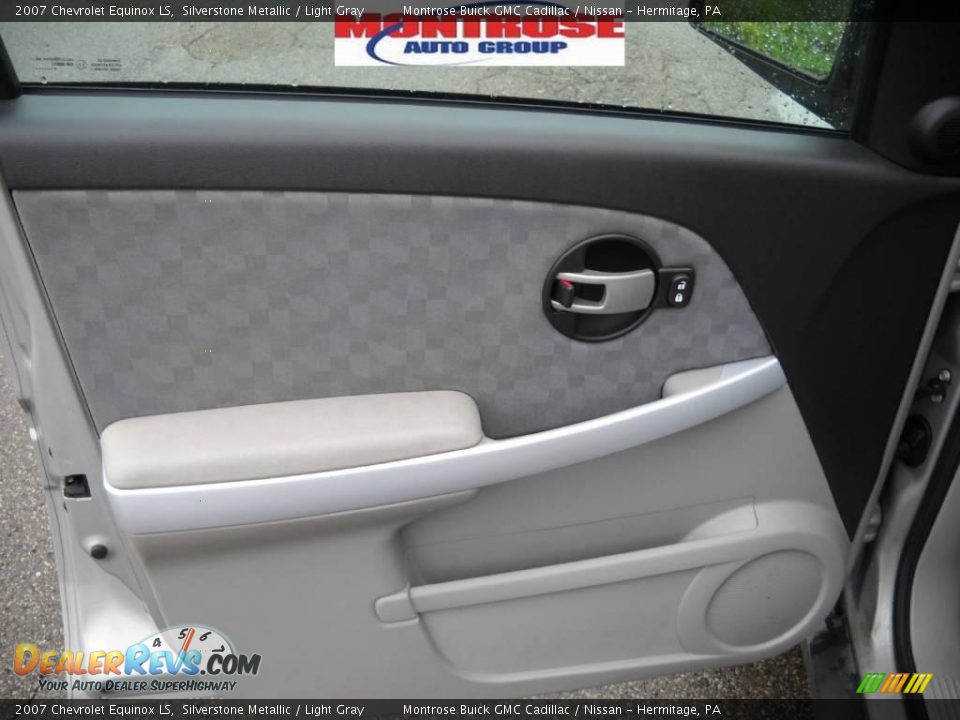 2007 Chevrolet Equinox LS Silverstone Metallic / Light Gray Photo #8