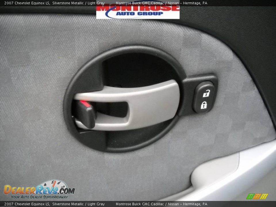 2007 Chevrolet Equinox LS Silverstone Metallic / Light Gray Photo #25