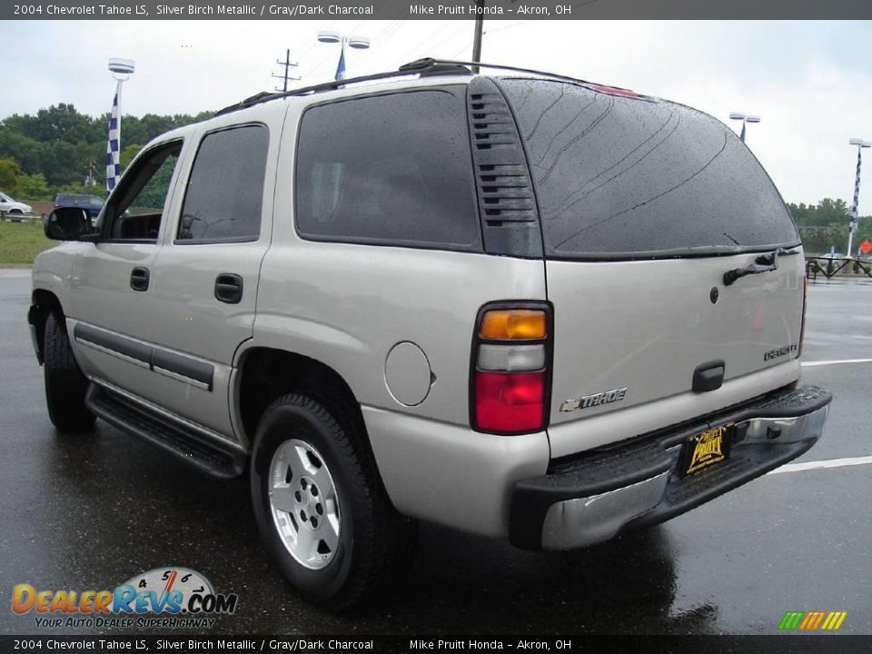 2004 Chevrolet Tahoe LS Silver Birch Metallic / Gray/Dark Charcoal Photo #3