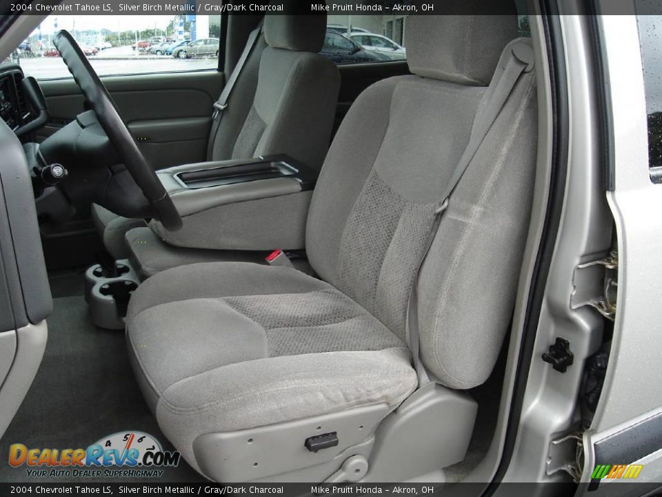 2004 Chevrolet Tahoe LS Silver Birch Metallic / Gray/Dark Charcoal Photo #13