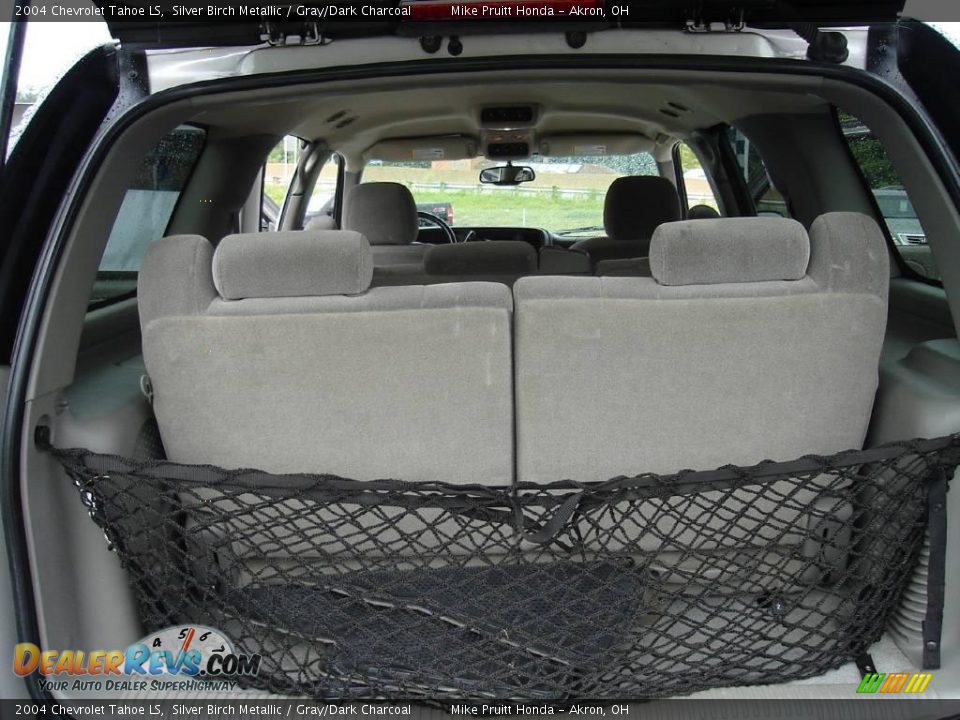 2004 Chevrolet Tahoe LS Silver Birch Metallic / Gray/Dark Charcoal Photo #18