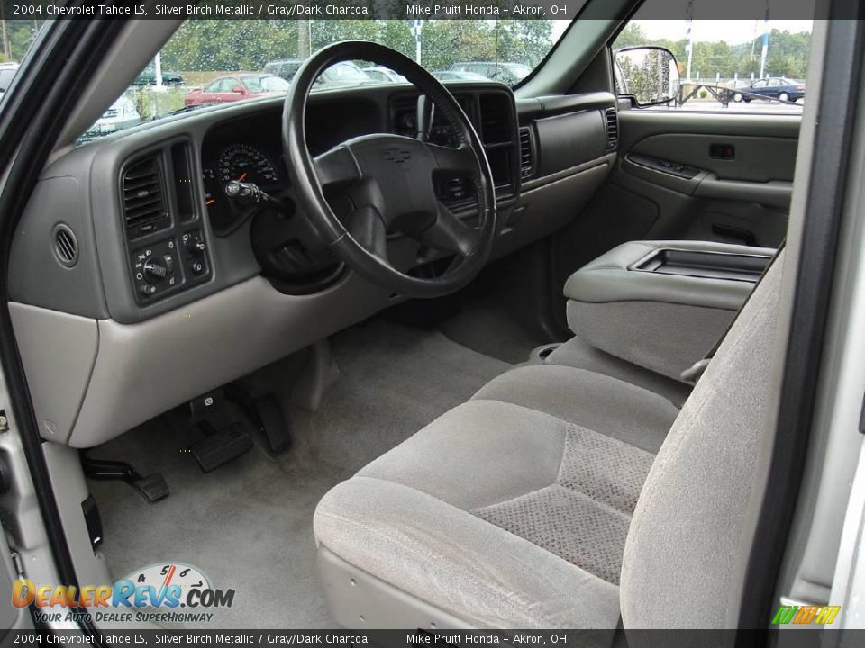 2004 Chevrolet Tahoe LS Silver Birch Metallic / Gray/Dark Charcoal Photo #26