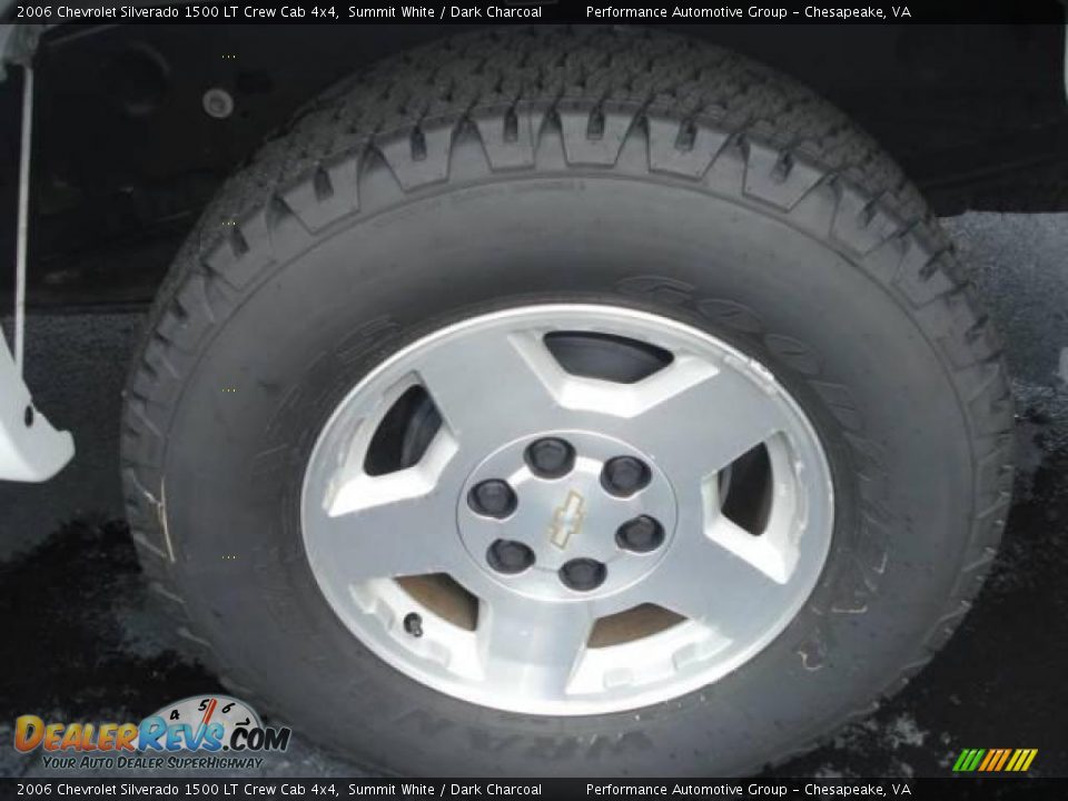 2006 Chevrolet Silverado 1500 LT Crew Cab 4x4 Summit White / Dark Charcoal Photo #32
