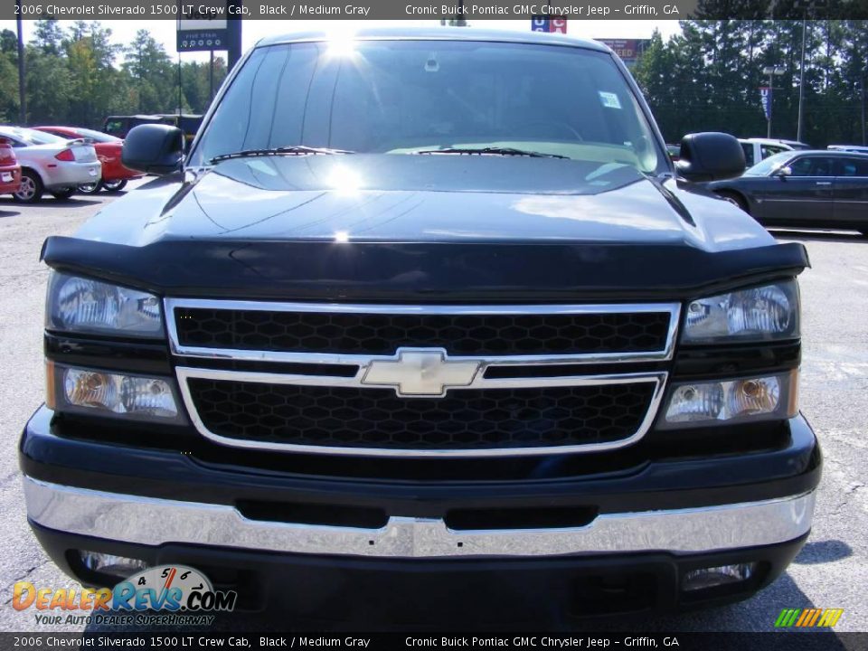 2006 Chevrolet Silverado 1500 LT Crew Cab Black / Medium Gray Photo #3