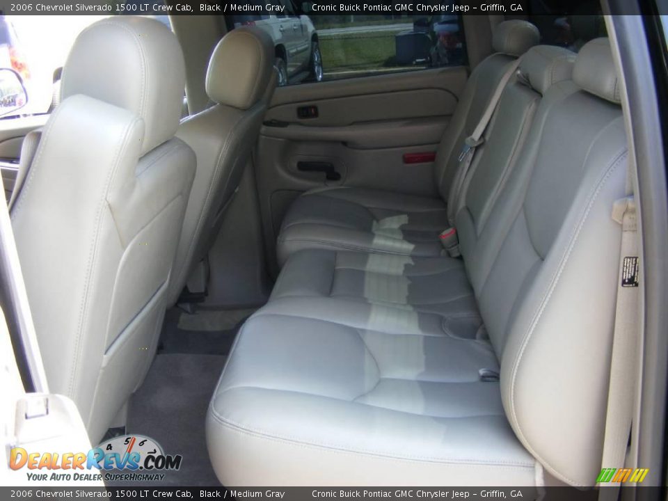 2006 Chevrolet Silverado 1500 LT Crew Cab Black / Medium Gray Photo #14