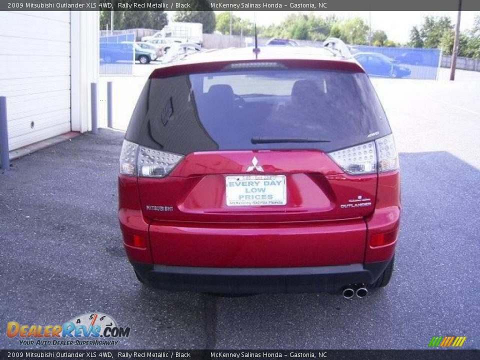 2009 Mitsubishi Outlander XLS 4WD Rally Red Metallic / Black Photo #3