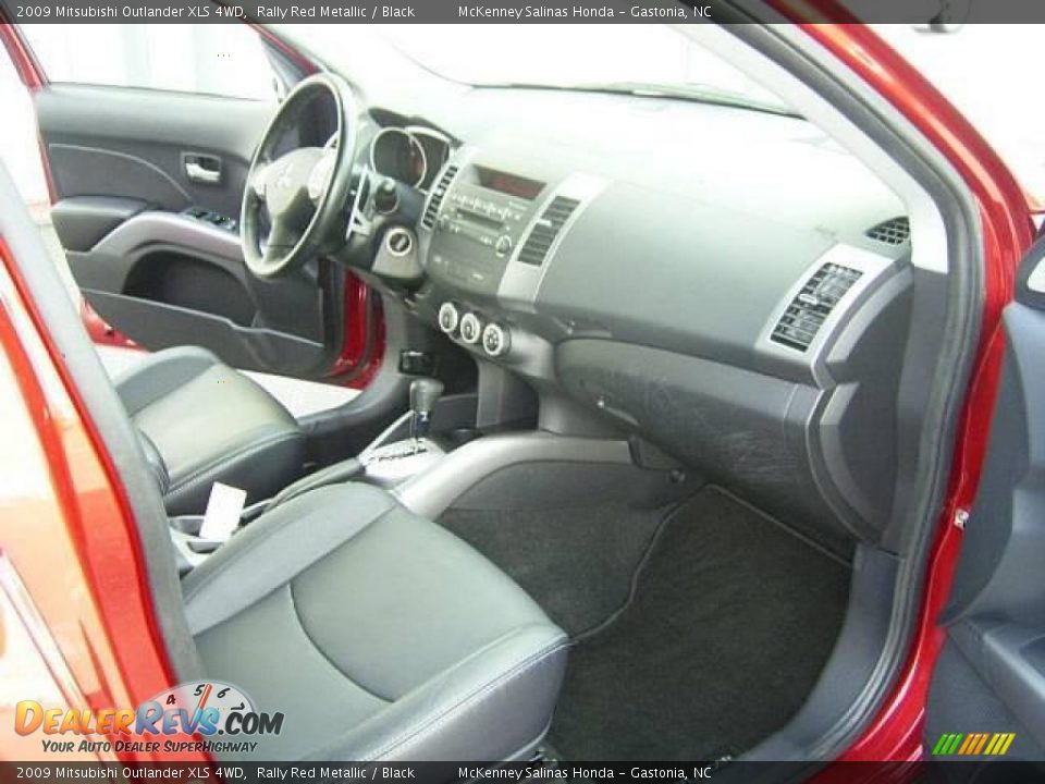 2009 Mitsubishi Outlander XLS 4WD Rally Red Metallic / Black Photo #20