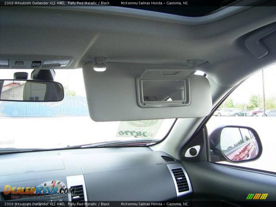 2009 Mitsubishi Outlander XLS 4WD Rally Red Metallic / Black Photo #29