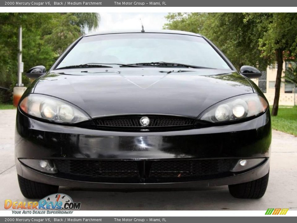 2000 Mercury Cougar V6 Black / Medium Parchment Photo #11