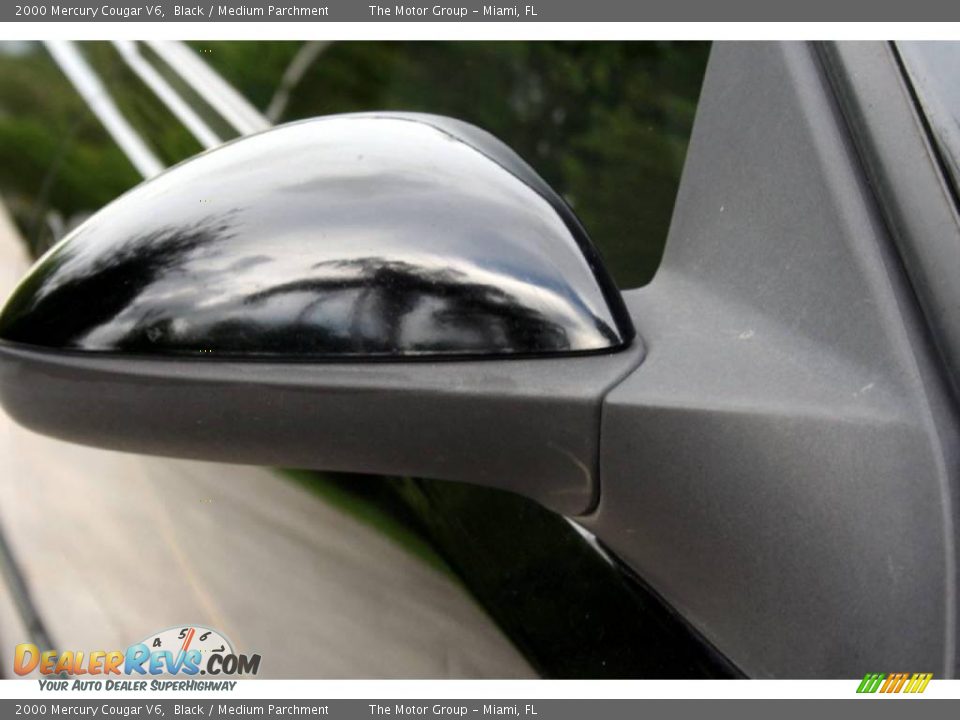 2000 Mercury Cougar V6 Black / Medium Parchment Photo #25