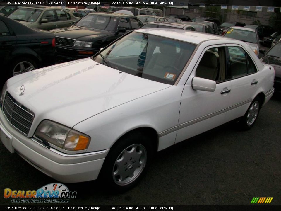 1995 Mercedes-Benz C 220 Sedan Polar White / Beige Photo #1