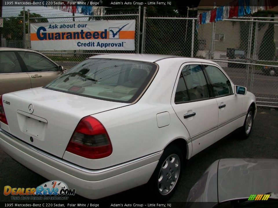 1995 Mercedes-Benz C 220 Sedan Polar White / Beige Photo #3