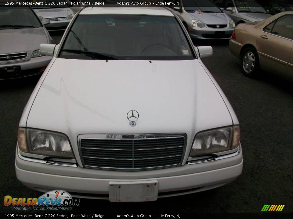 1995 Mercedes-Benz C 220 Sedan Polar White / Beige Photo #6