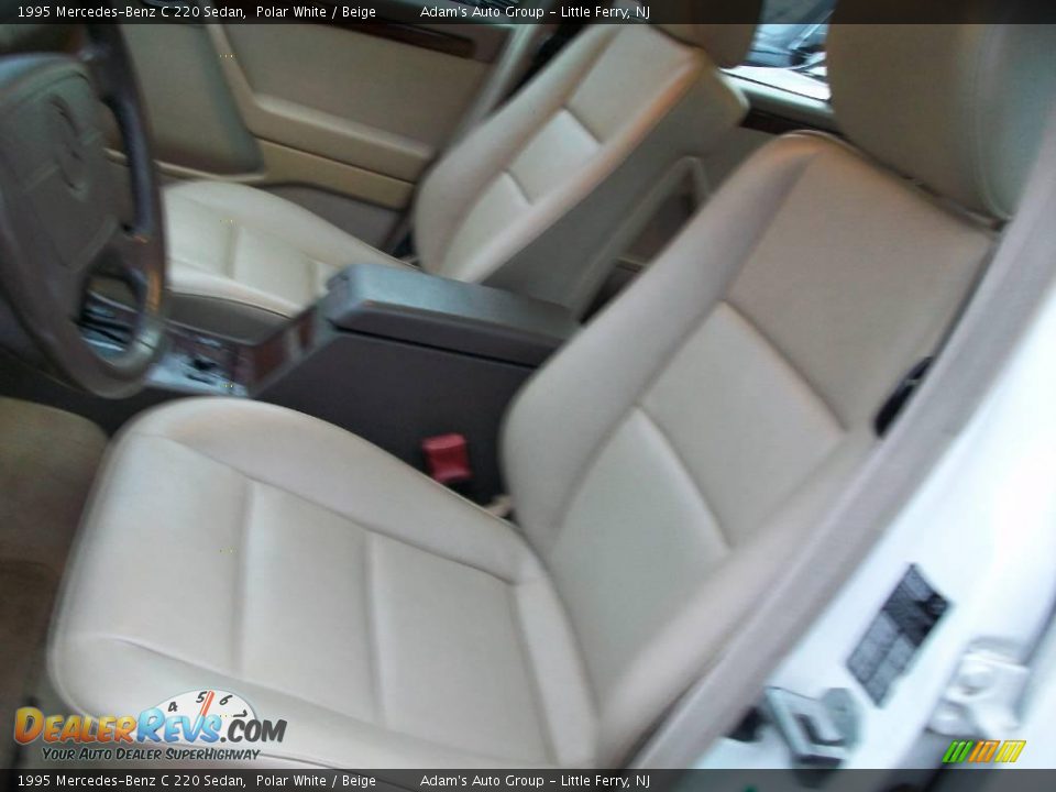 1995 Mercedes-Benz C 220 Sedan Polar White / Beige Photo #9