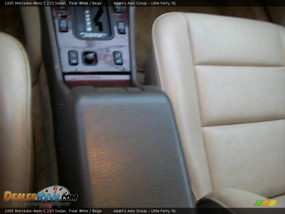 1995 Mercedes-Benz C 220 Sedan Polar White / Beige Photo #13