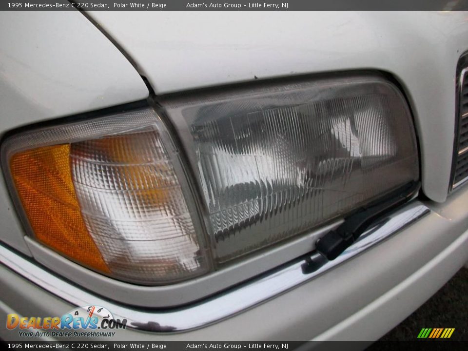 1995 Mercedes-Benz C 220 Sedan Polar White / Beige Photo #23