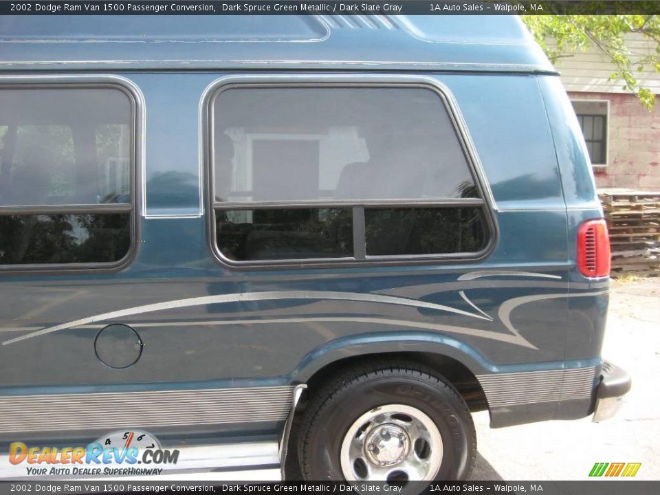 2002 Dodge Ram Van 1500 Passenger Conversion Dark Spruce Green Metallic / Dark Slate Gray Photo #11