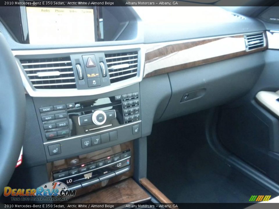 2010 Mercedes-Benz E 350 Sedan Arctic White / Almond Beige Photo #20